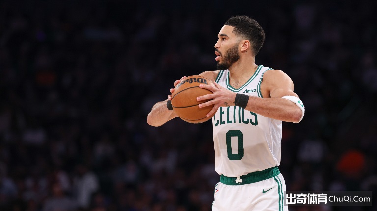 年代后防线,翘楚,米兰垄断前,开云直播,体育直播平台,足球赛事直播,篮球赛事资讯,赛事直播信息